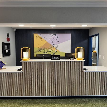 Spark By Hilton Killeen Bagian luar foto
