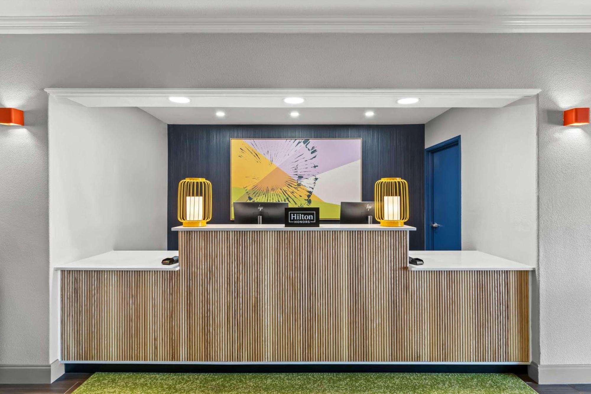 Spark By Hilton Killeen Bagian luar foto